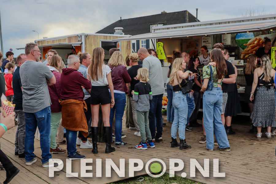 Publiek    Bezoekers (119)